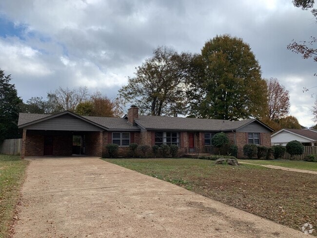 Building Photo - 2224 Bower Dr Rental