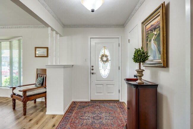 Entry - 7842 El Pensador Dr