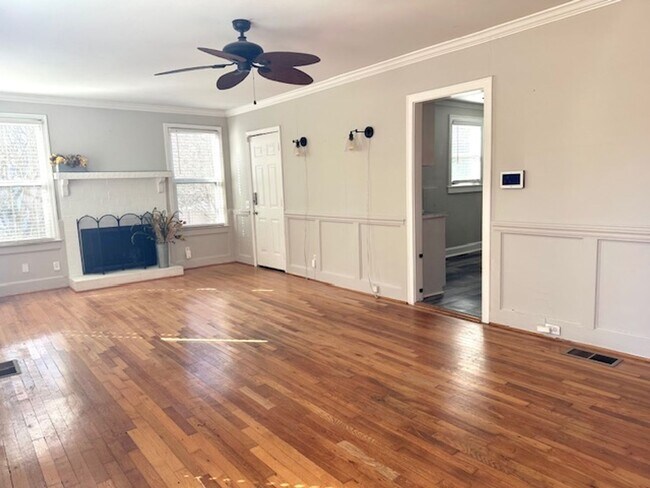 Photo - CHARMING HOME IN ROSEWOOD