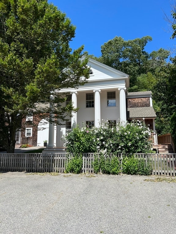 Building Photo - 24 Morse Ct Unit B Rental