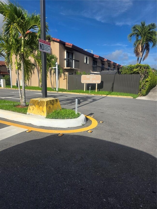 Building Photo - 1811 SW 107th Ave