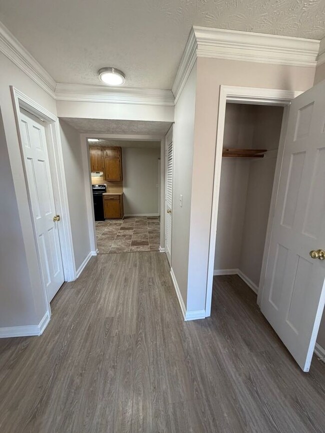 Photo - Beautiful 2 bedroom 1.5 bath town home!