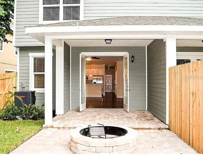 Photo - 2822 E Jefferson St