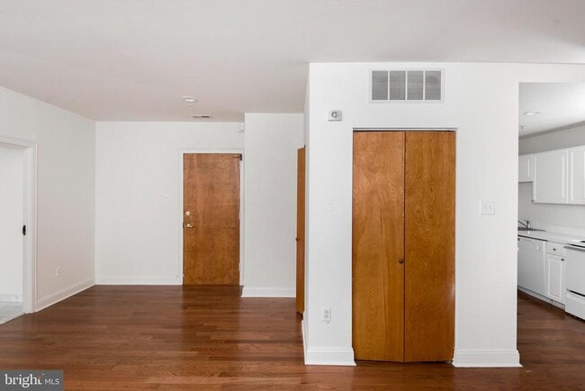 Photo - 220 S 16th St Unit 601