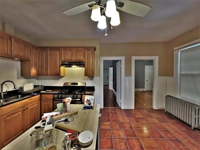Photo - 25 Sargent St Unit 1