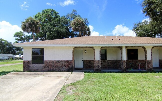 Building Photo - Home available now!