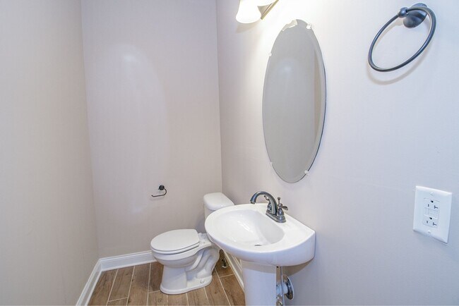 123 Bogard Ln