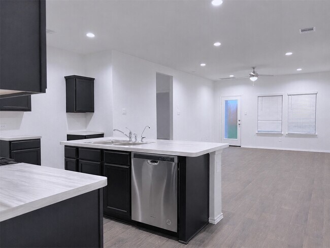 Photo - 14866 Cypress Holw Dr