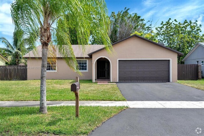 Building Photo - 13828 SW 283rd Terrace Rental