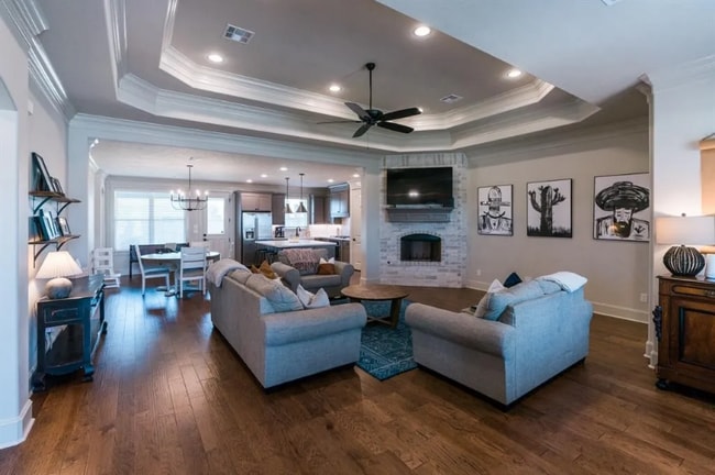 Photo - 5038 Greenstone Way