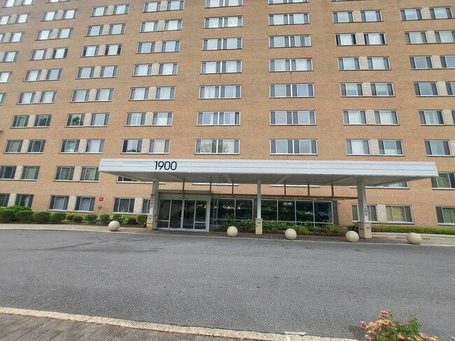 Photo - Spacious 1br/1bth Condo minutes from Downtown Silver Spring! Unit 308