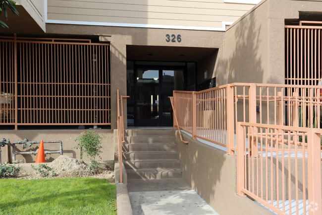 Photo - Garnsey Apartments