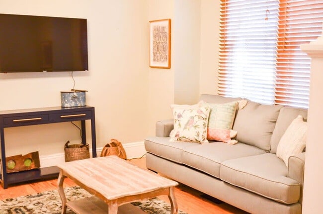 Photo - 84 S Lafayette St Unit ID1043577P