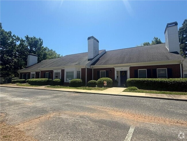 Building Photo - 407 Boulevard NE Rental