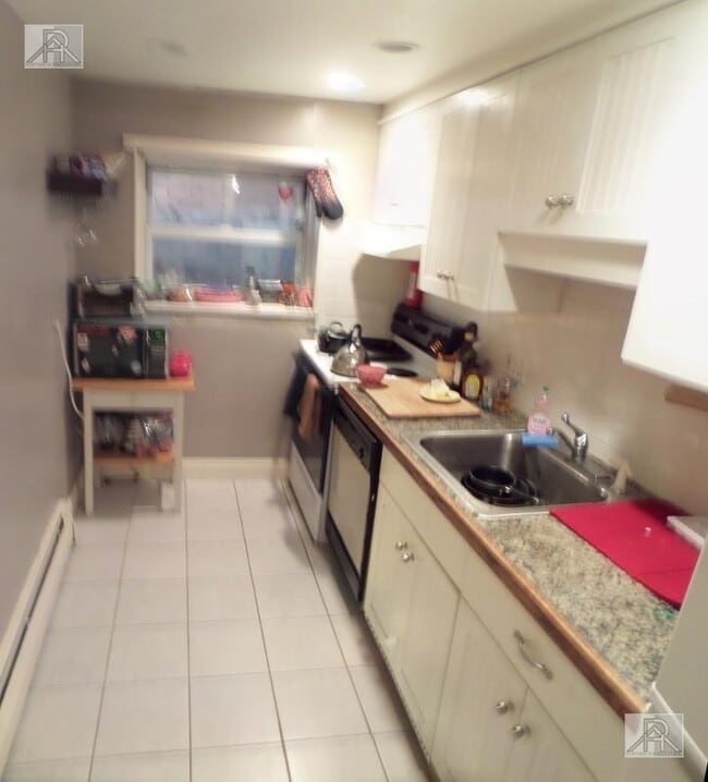 Photo - 15 Commonwealth Ct Unit 2