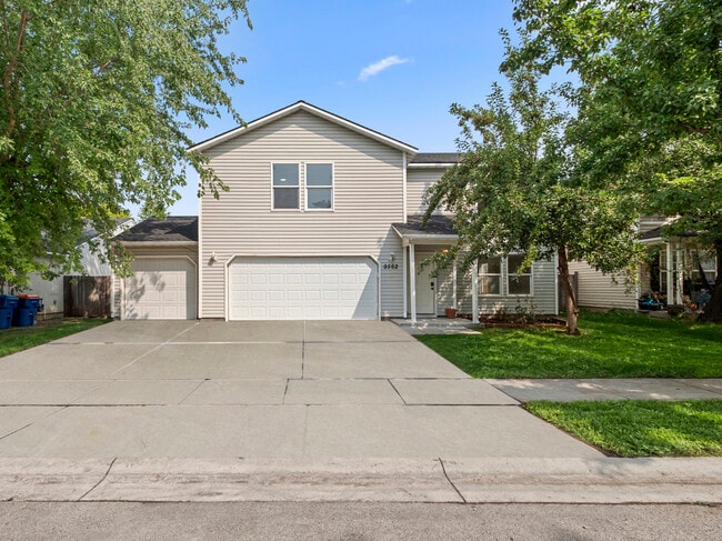 Building Photo - 9562 W Littlewood Dr Rental