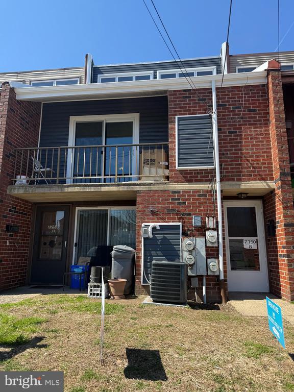 Building Photo - 7750 Rockwell Ave