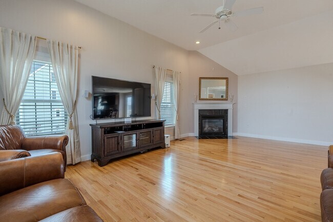 Photo - 9 Kettle Way