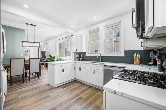 Photo - 906 Villa Ave