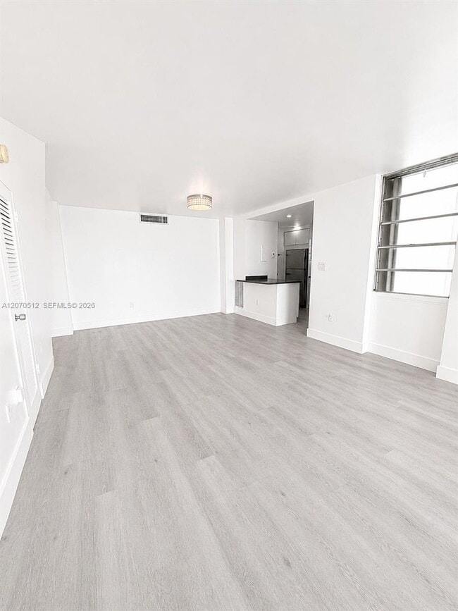 Photo - 1865 79th Street Causeway Unidad 12I