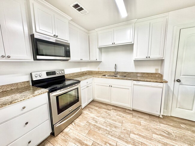 Photo - Updated 3 Bedroom Home in Denham Springs