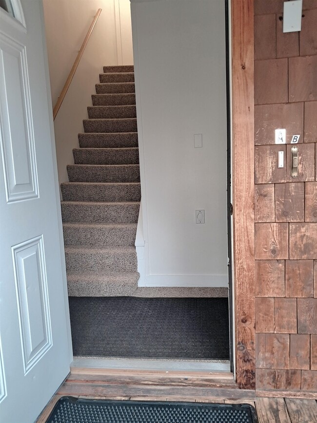 Photo - 42 Bowery St