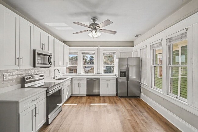 Photo - 309 S Park Ave