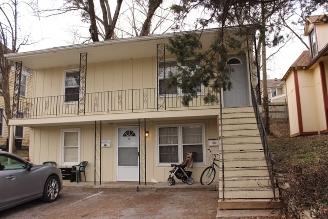 Building Photo - Located in Downtown Parkville Rental