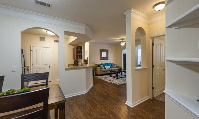 Photo - The Height of Comfort, The Peak of Style! Unit ASL2