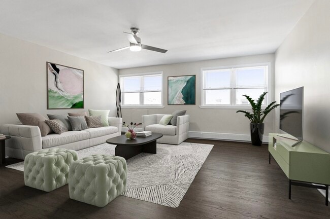 Building Photo - 2401 W Balmoral Ave Unit 3G