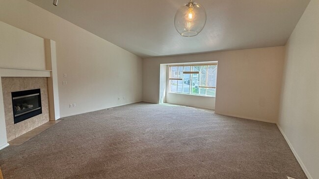 Photo - 3 Bed / 2 Bath / 2 Car Garage Townhouse in Eagle River has views for days!!