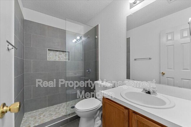 840 Big Sky Ln
