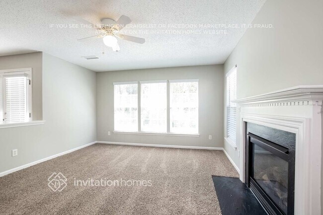 Photo - 1702 Prism Pl