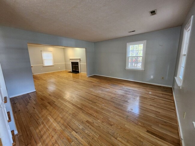 Photo - 27 Braxton Dr