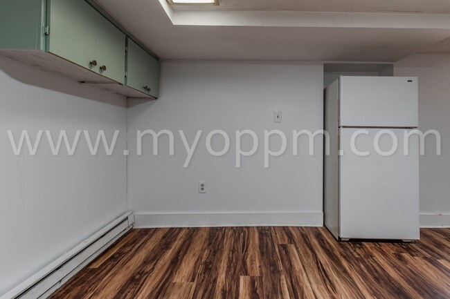 Photo - 4824 Webster St Unit 4824/4820