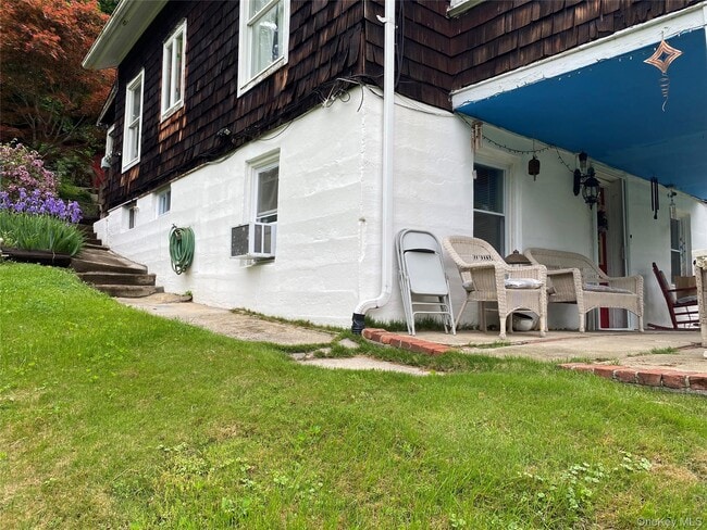 Photo - 87 Snowden Ave