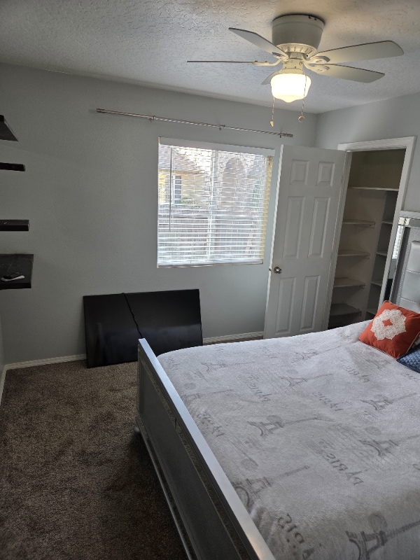 Photo - 1609 S Middle Creek Ct House