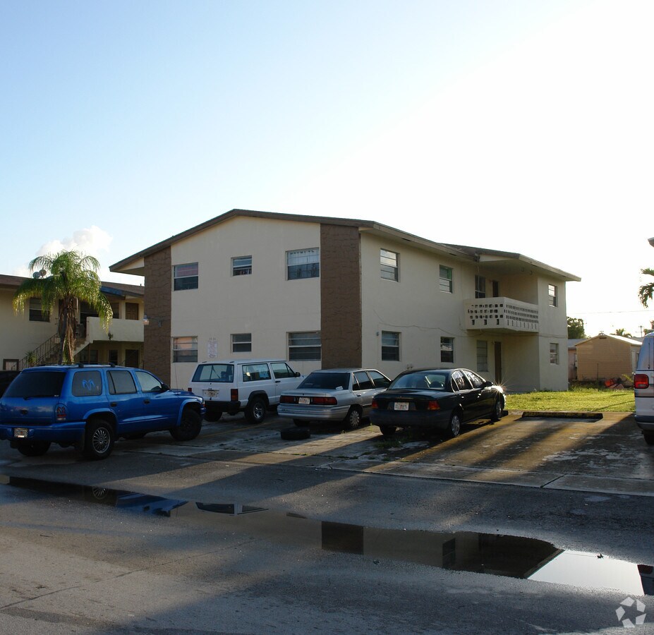 Photo - 3730 SW 59 Ave