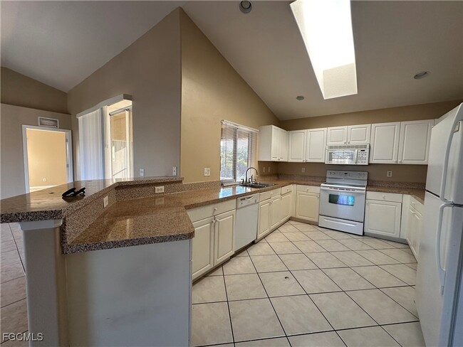 Photo - 3015 40th St SW