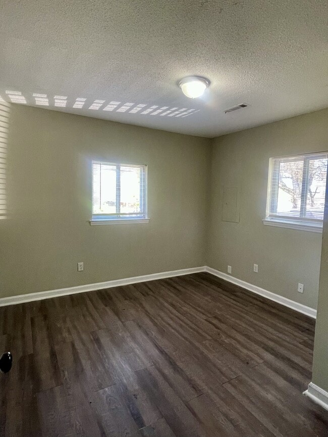 Photo - 1210 Sheridan Ave