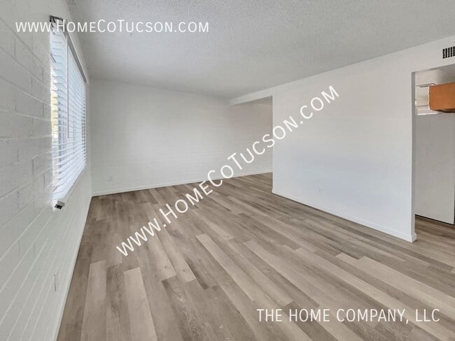 Photo - 3666 E Ellington Pl