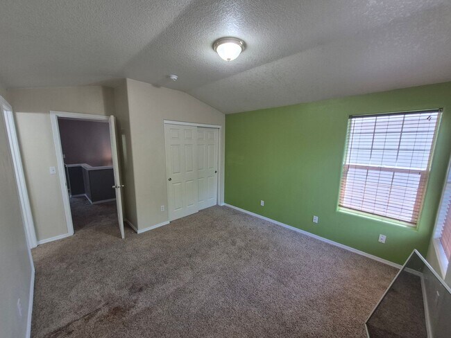 Photo - Family home in Hillsboro.