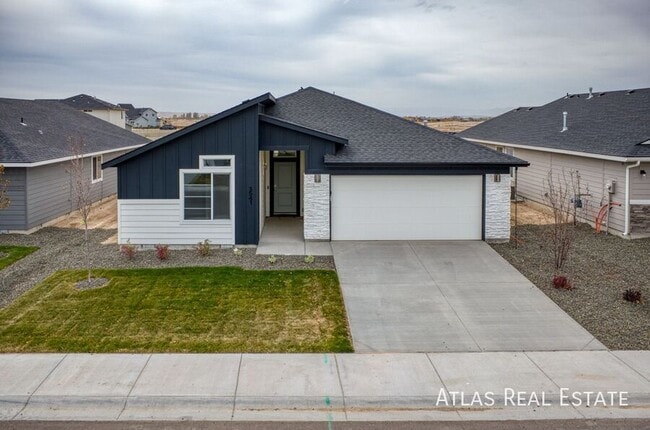 Building Photo - 3541 W Remembrance Dr Rental