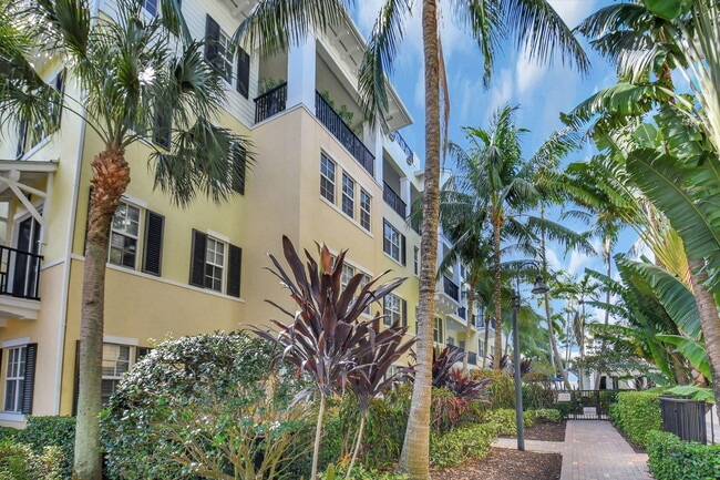 3120 E Latitude Cir Unit 307