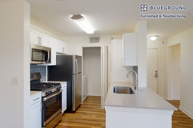 1000 Avalon Dr Unidad SI FL3-ID6889A