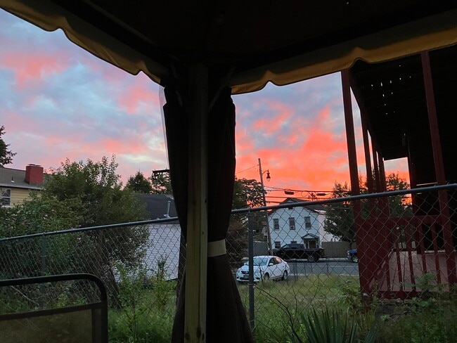 Photo - 5 Lincoln Ave Unidad Floor 1