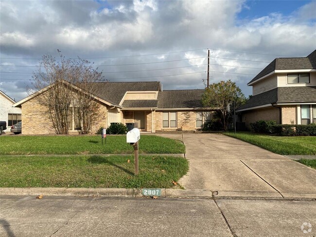 Building Photo - 2807 Pecan Ridge Dr Rental