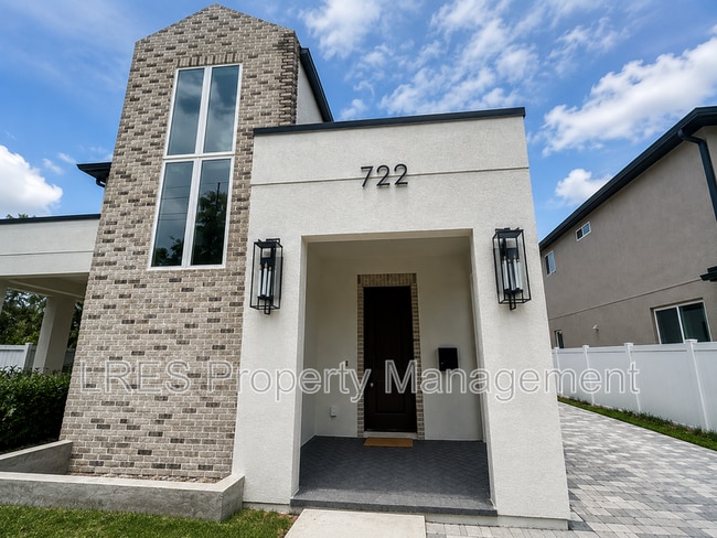 Photo - 722 Ellwood Ave
