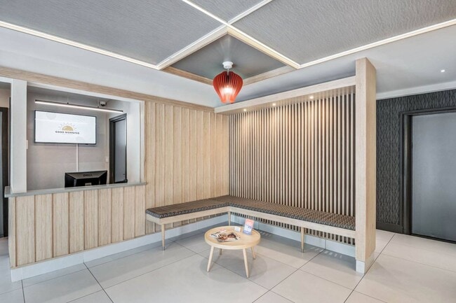 Photo - Sixteen Hundred Apartments