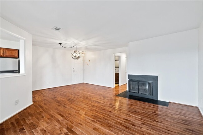 Photo - Classic Reston condo Offers Bright, Peaceful Court Living